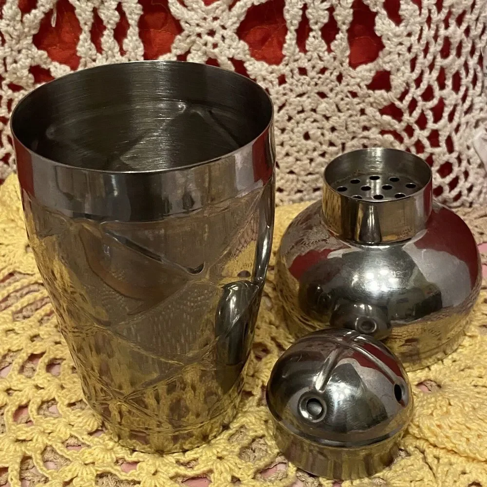 Stainless Steal Cocktail Shaker by Pier 1 Imports 7.5